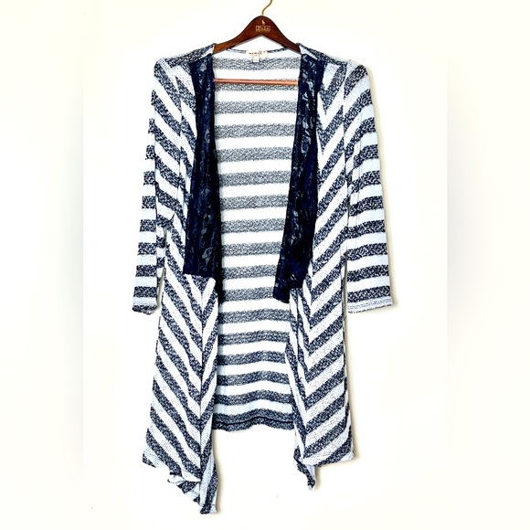 One World Cardigan Women’s‎ 1X Blue White Striped Duster Lace Bohemian Artsy - Picture 1 of 5